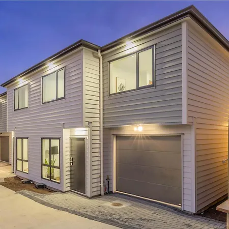 4 Bedroom Holiday Home At 99 Auckland Exterior photo
