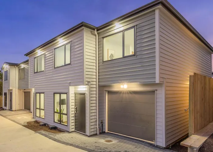 4 Bedroom Holiday Home At 99
