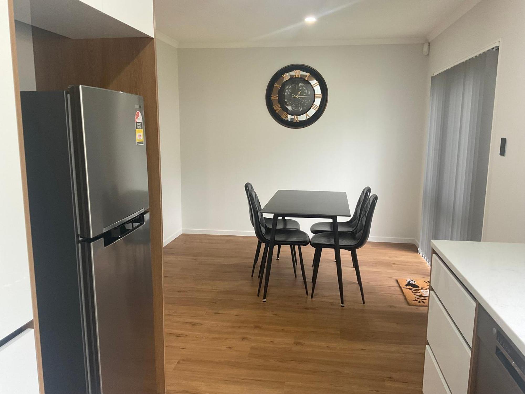 Ferienhaus 4 Bedroom At 99 Auckland