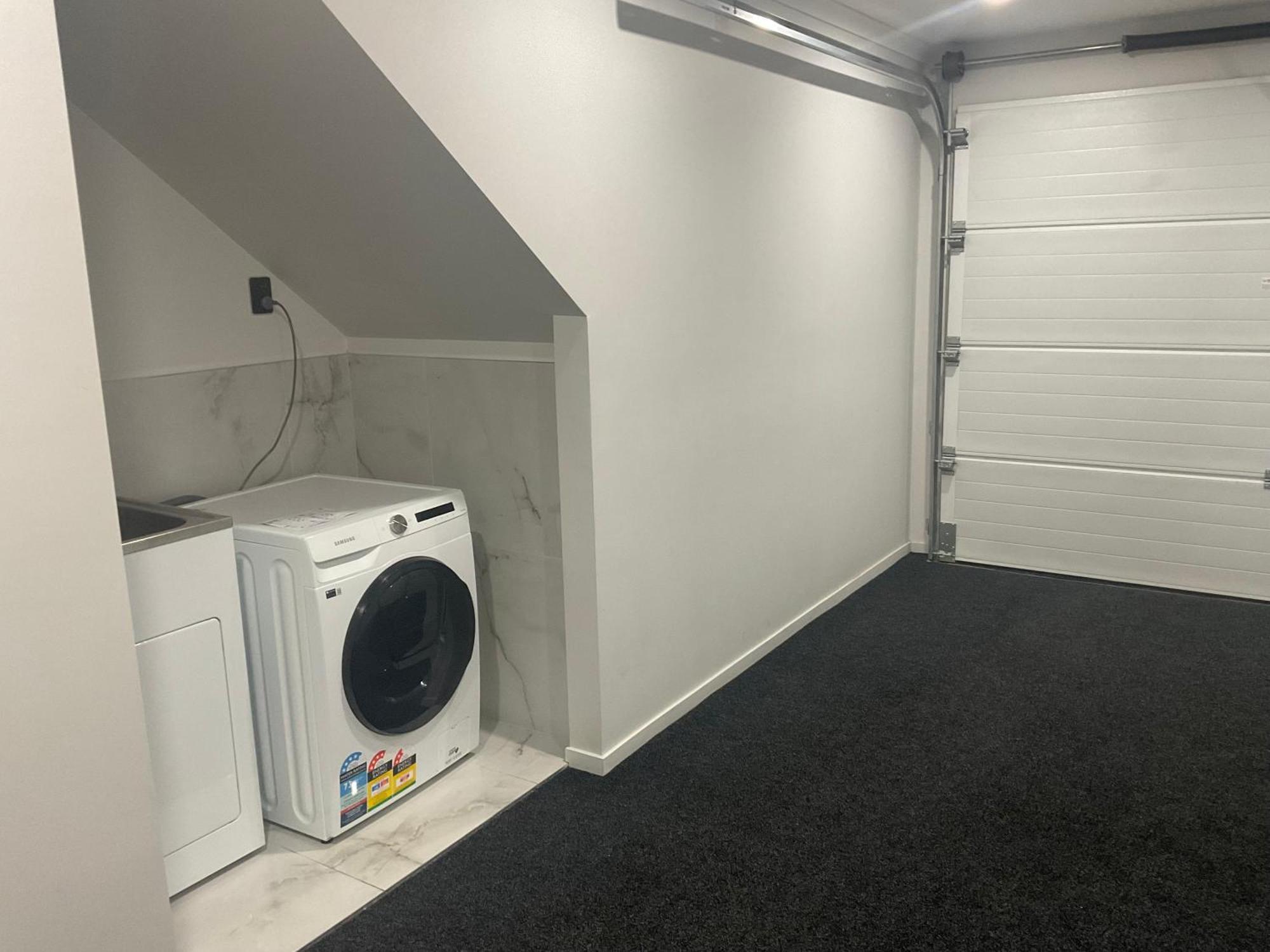 4 Bedroom At 99